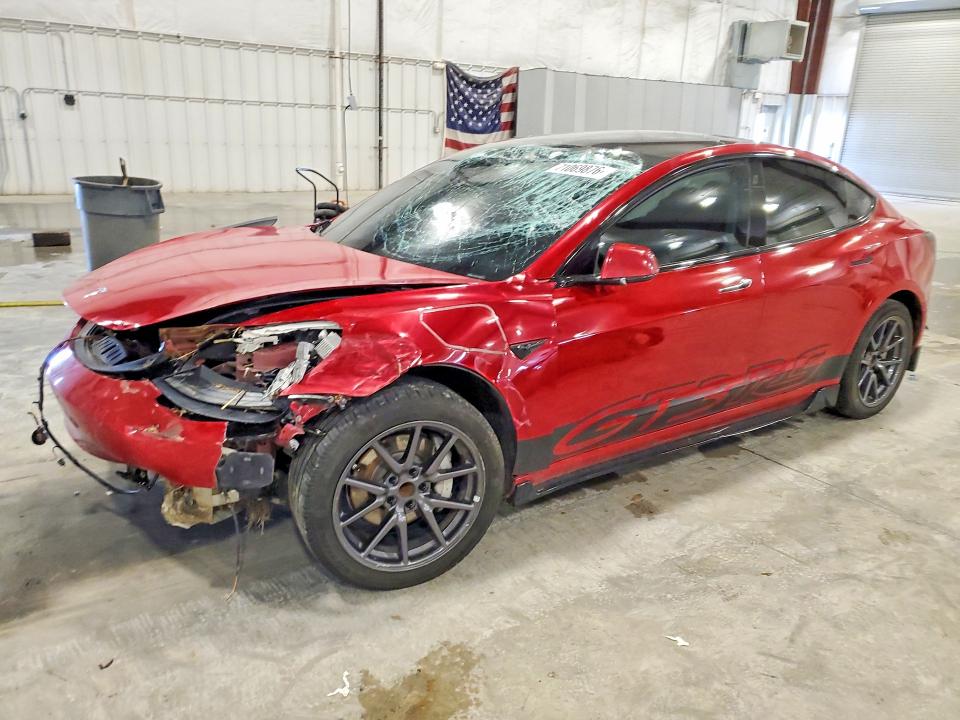 Продажа на аукционе авто 2018 Tesla Model 3, vin: 5YJ3E1EA1JF051340, номер лота: 71069876