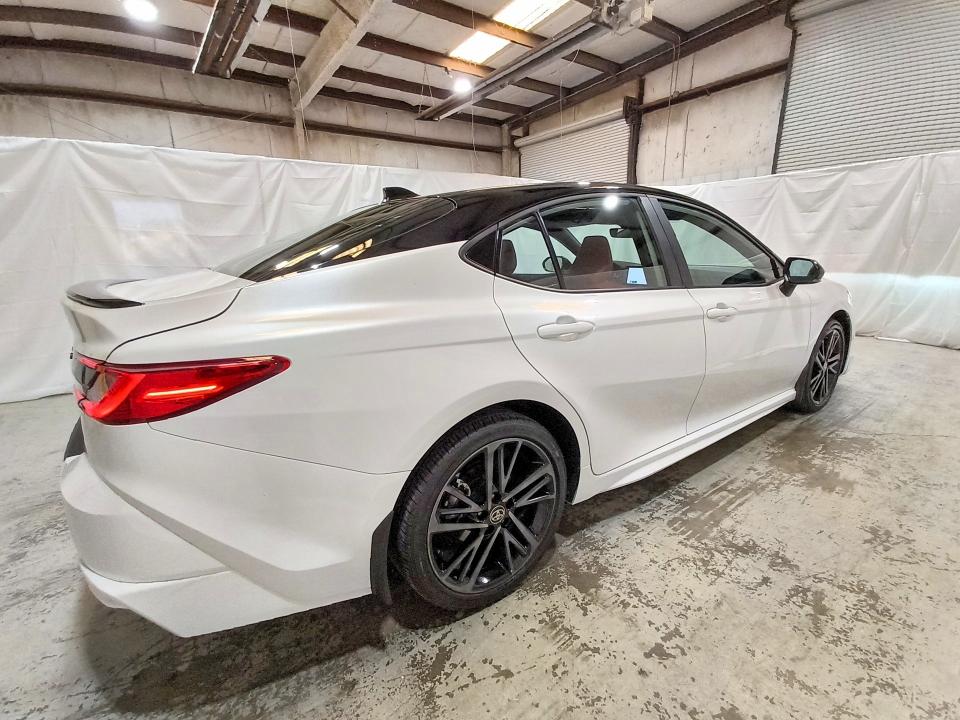 Продаж на аукціоні авто 2025 Toyota Camry, vin: 4T1DBADK0SU018681, номер лоту: 71804916