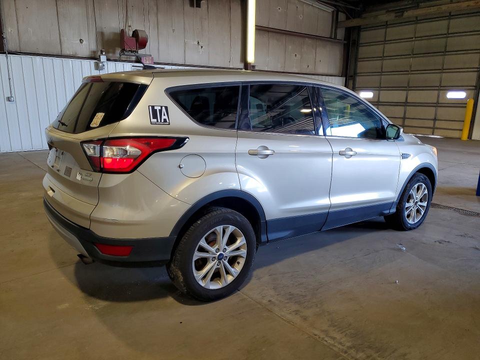 Продаж на аукціоні авто 2017 Ford Escape, vin: 1FMCU0GD3HUE75541, номер лоту: 71889416