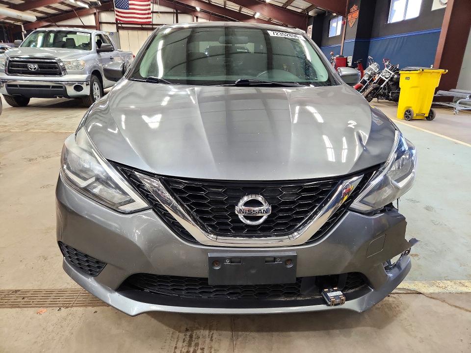 Продажа на аукционе авто 2018 Nissan Sentra, vin: 3N1AB7AP1JY215707, номер лота: 72352896