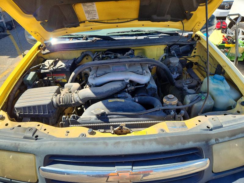 Продаж на аукціоні авто 2003 Chevrolet Tracker, vin: 2CNBJ734836920530, номер лоту: 71636456