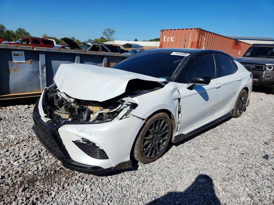 Продажа на аукционе авто 2022 Toyota Camry, vin: 4T1KZ1AKXNU068872, номер лота: 71640086