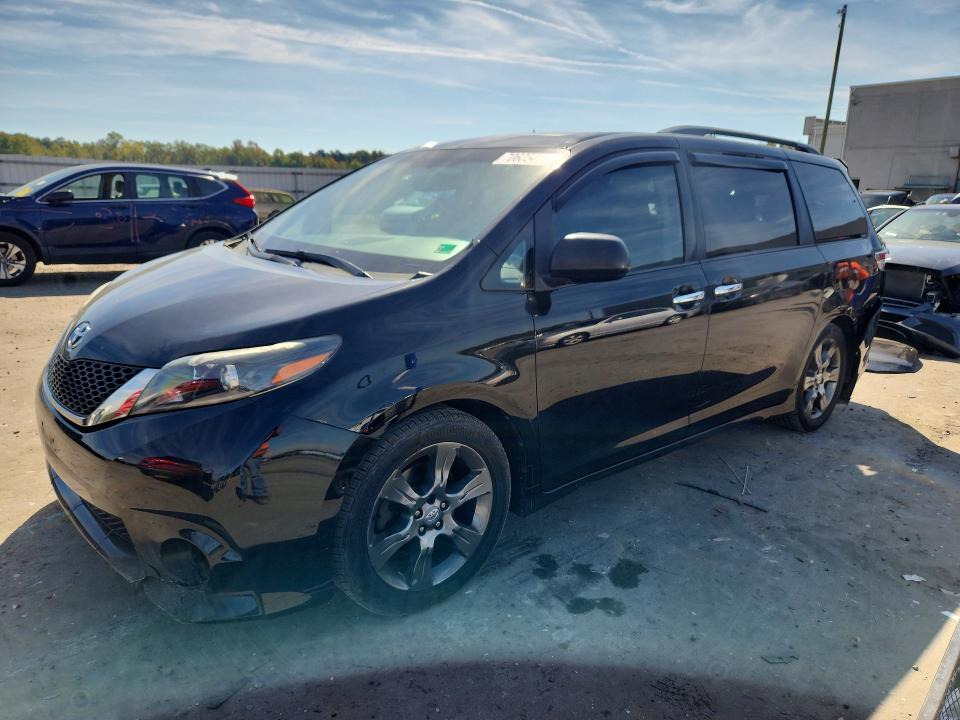 Продажа на аукционе авто 2016 Toyota Sienna, vin: 5TDXK3DC5GS696778, номер лота: 70605416