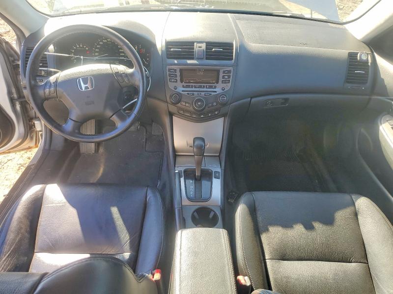 71727476 :رقم المزاد ، 1HGCM66567A800962 vin ، 2007 Honda Accord مزاد بيع