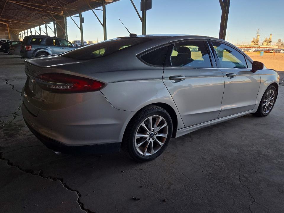 2017 Ford Fusion მანქანა იყიდება აუქციონზე, vin: 3FA6P0H76HR380082, აუქციონის ნომერი: 71069496