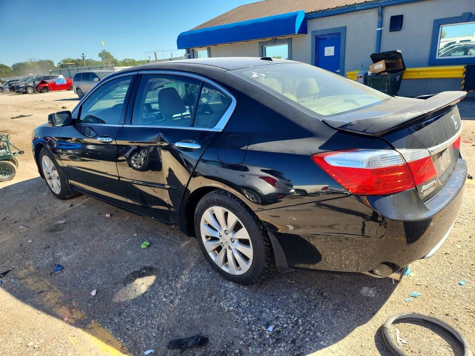 Продажа на аукционе авто 2013 Honda Accord, vin: 1HGCR3F82DA047341, номер лота: 71465296