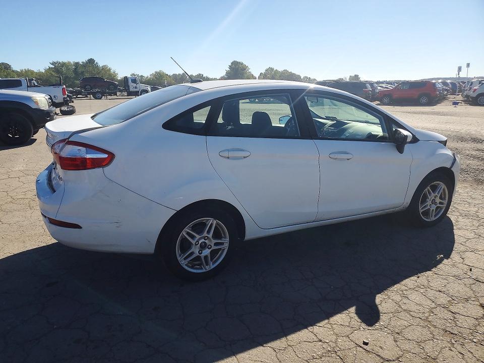 71710276 :رقم المزاد ، 3FADP4BJ2KM164365 vin ، 2019 Ford Fiesta مزاد بيع