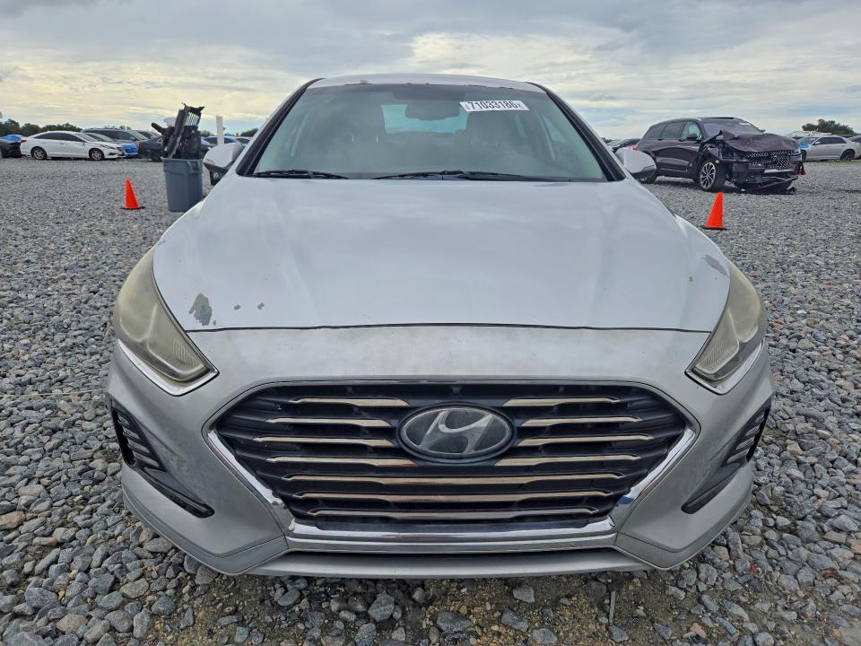 Продажа на аукционе авто 2018 Hyundai Sonata, vin: 5NPE34AF9JH665619, номер лота: 71033186