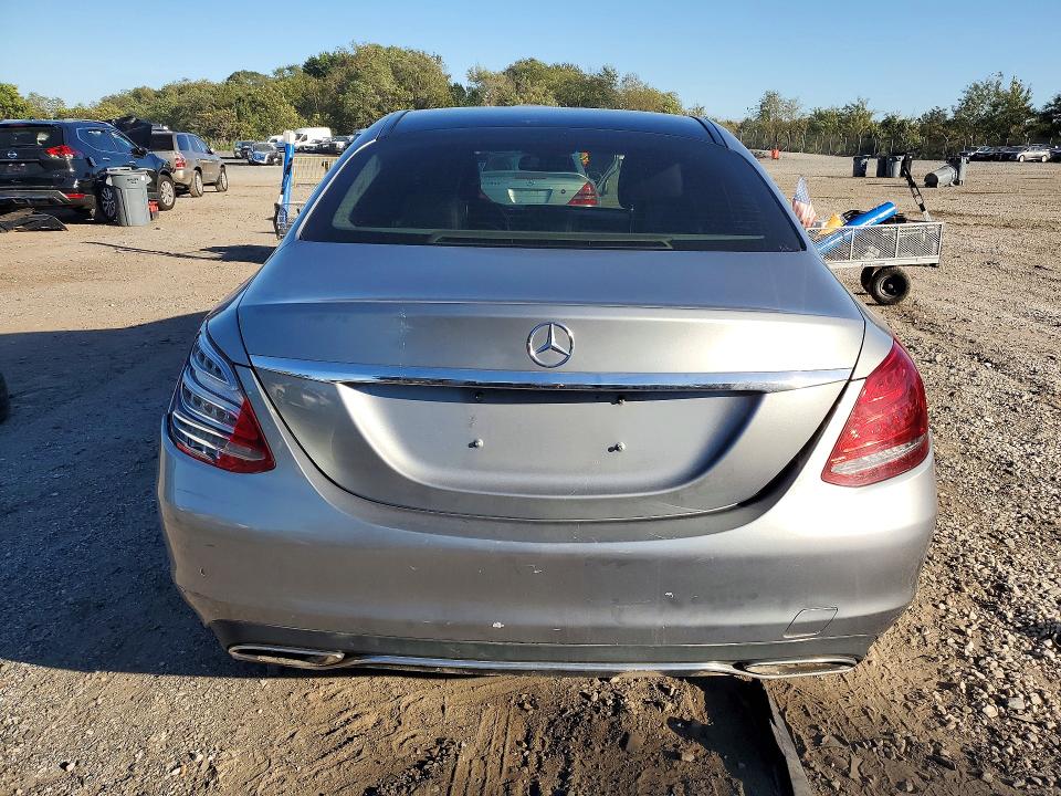 Auction sale of the 2015 Mercedes-benz C, vin: 55SWF4KB8FU028846, lot number: 72196176
