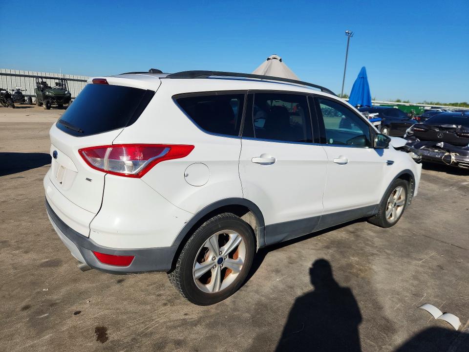 Продажа на аукционе авто 2015 Ford Escape, vin: 1FMCU0G75FUA12176, номер лота: 70378036