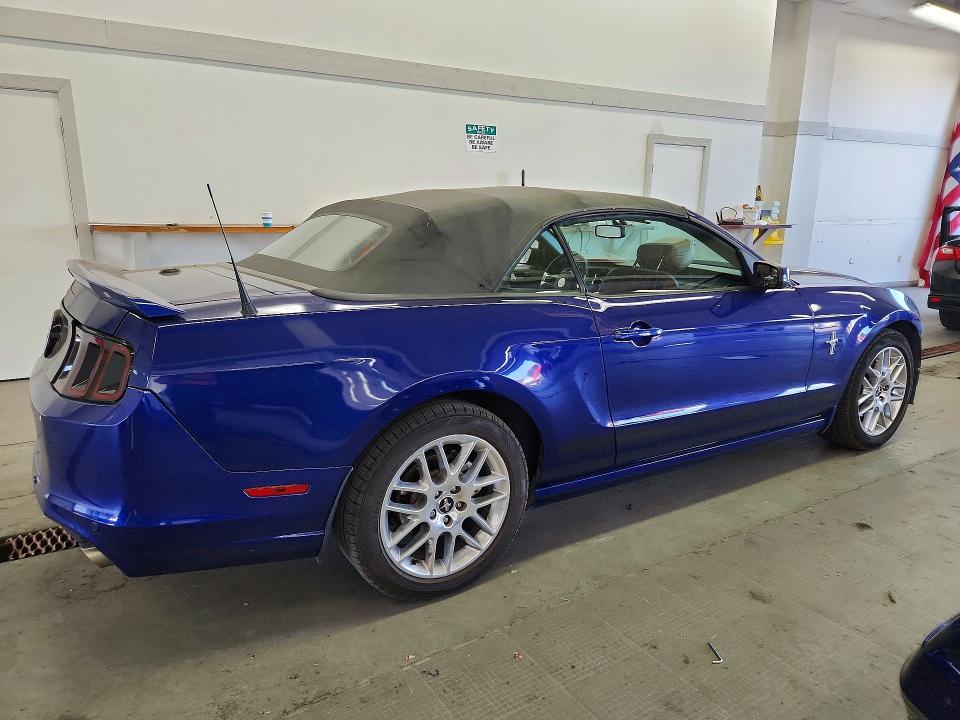 Продажа на аукционе авто 2014 Ford Mustang, vin: 1ZVBP8EMXE5247791, номер лота: 71298576