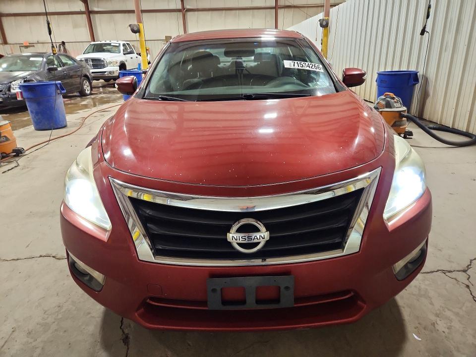 2013 Nissan Altima მანქანა იყიდება აუქციონზე, vin: 1N4BL3AP5DC912677, აუქციონის ნომერი: 71534266