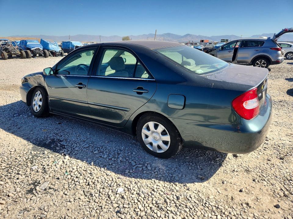 2002 Toyota Camry მანქანა იყიდება აუქციონზე, vin: 4T1BE32K72U598332, აუქციონის ნომერი: 71189106