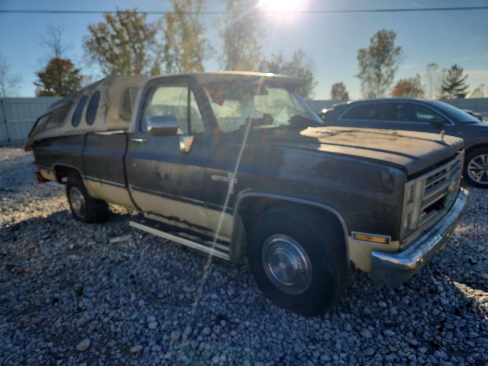 Aukcja sprzedaży 1985 Chevrolet C20, vin: 2GCGC24J4F1132518, numer aukcji: 72804256