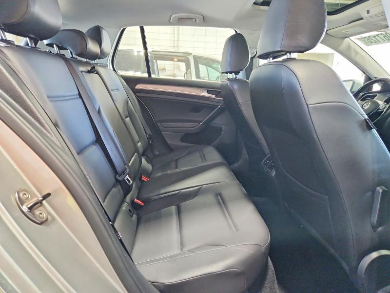Продажа на аукционе авто 2015 Volkswagen Golf, vin: 3VW217AU1FM023239, номер лота: 71967126
