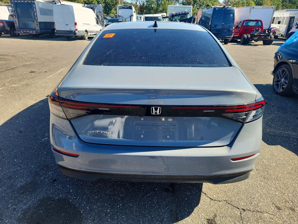 2025 Honda Accord მანქანა იყიდება აუქციონზე, vin: 1HGCY1F44SA062750, აუქციონის ნომერი: 71512436