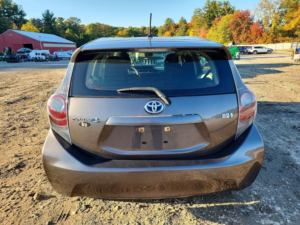 Aukcja sprzedaży 2013 Toyota Prius C, vin: JTDKDTB33D1531151, numer aukcji: 72742836