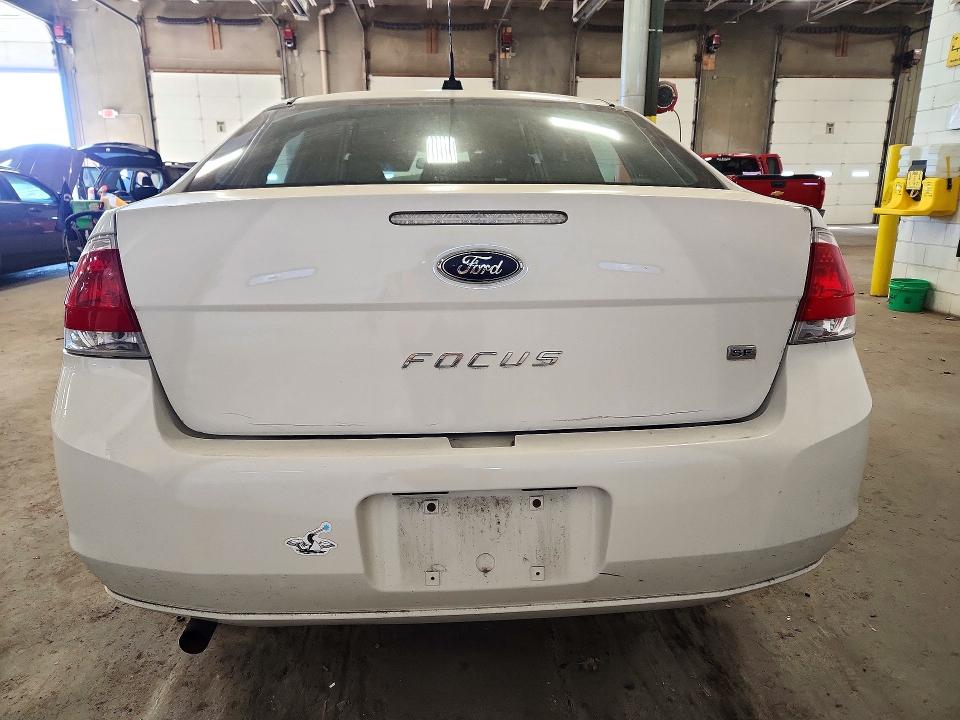71985626 :رقم المزاد ، 1FAHP3FN9AW209115 vin ، 2010 Ford Focus مزاد بيع