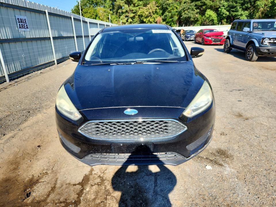 Продажа на аукционе авто 2015 Ford Focus, vin: 1FADP3F28FL262191, номер лота: 72189556