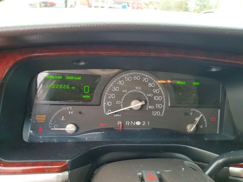 Продаж на аукціоні авто 2003 Lincoln Town Car, vin: 1LNHM82W43Y643251, номер лоту: 73248446