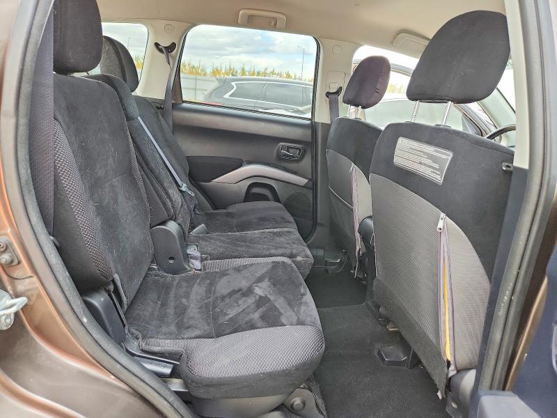 2011 Mitsubishi Outlander მანქანა იყიდება აუქციონზე, vin: JA4JT3AX5BU607915, აუქციონის ნომერი: 71593956
