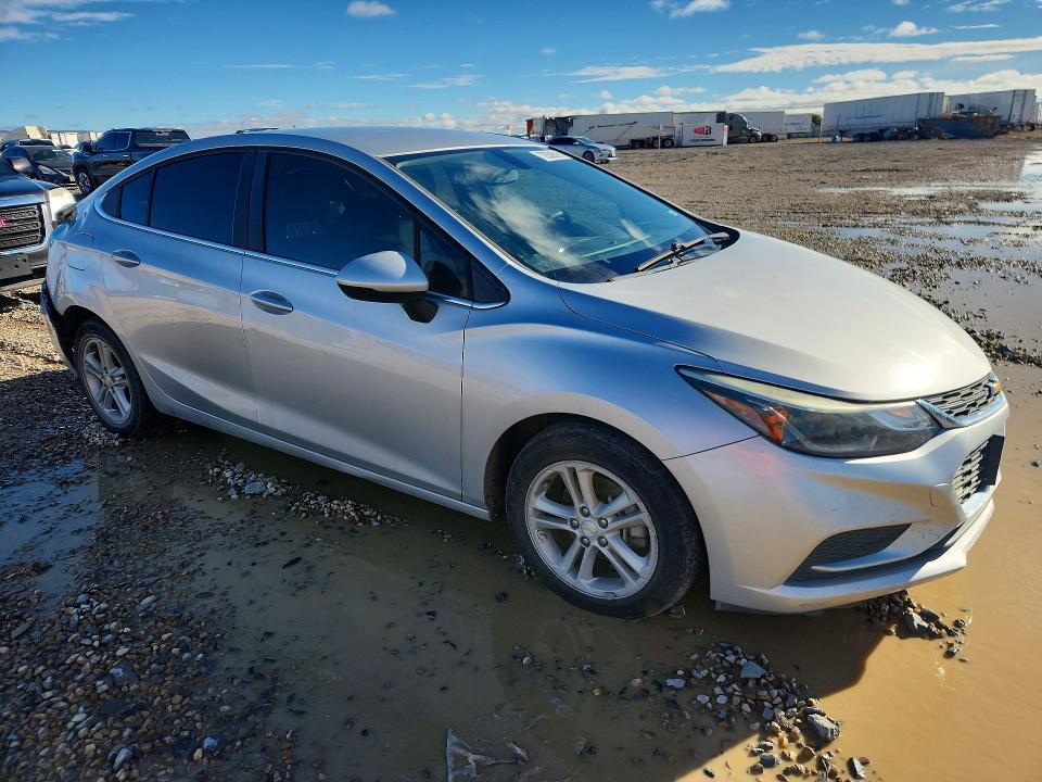 Aukcja sprzedaży 2017 Chevrolet Cruze, vin: 3G1BE5SM4HS521596, numer aukcji: 70559016