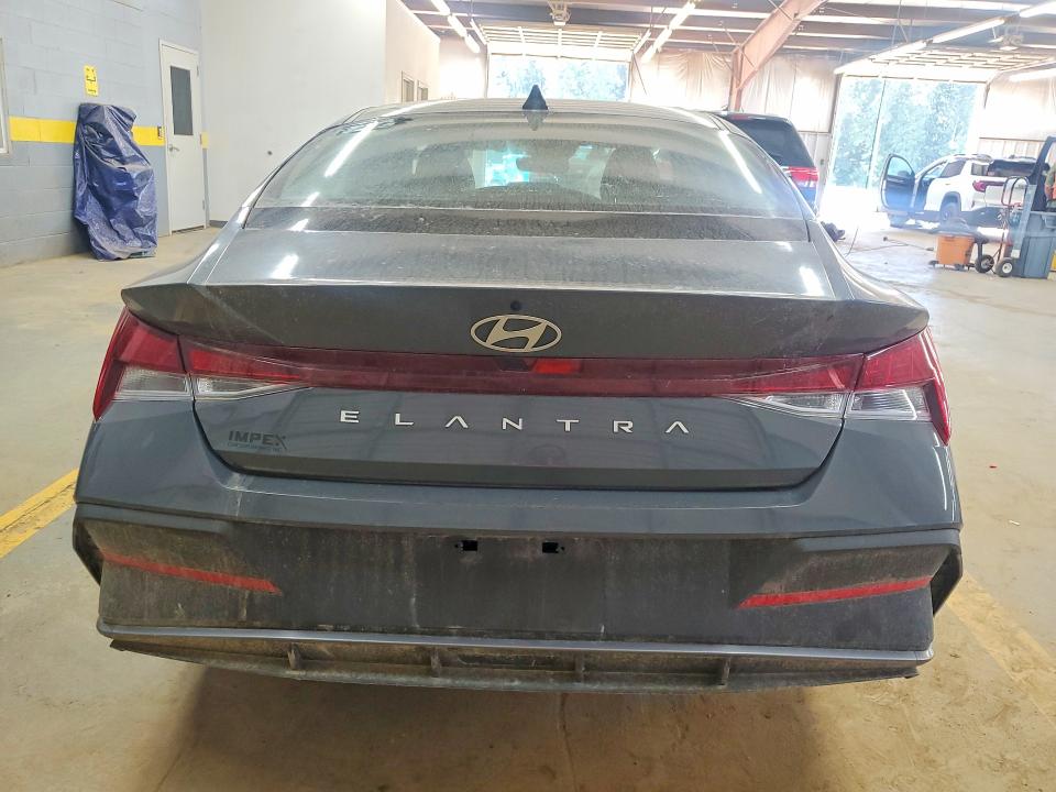 Продажа на аукционе авто 2024 Hyundai Elantra, vin: KMHLM4DG8RU768911, номер лота: 71356096