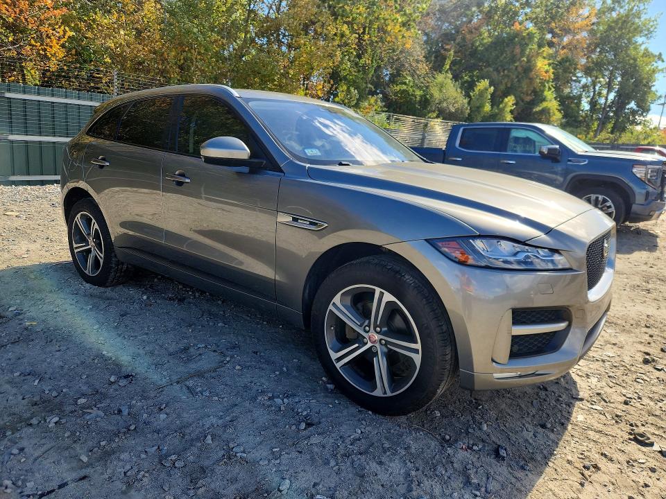 Продаж на аукціоні авто 2018 Jaguar F-pace, vin: SADCL2FN0JA255363, номер лоту: 71978426