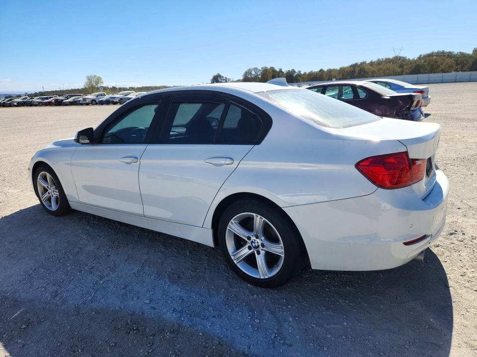 2014 Bmw 328 მანქანა იყიდება აუქციონზე, vin: WBA3D3C54EK154861, აუქციონის ნომერი: 72436496