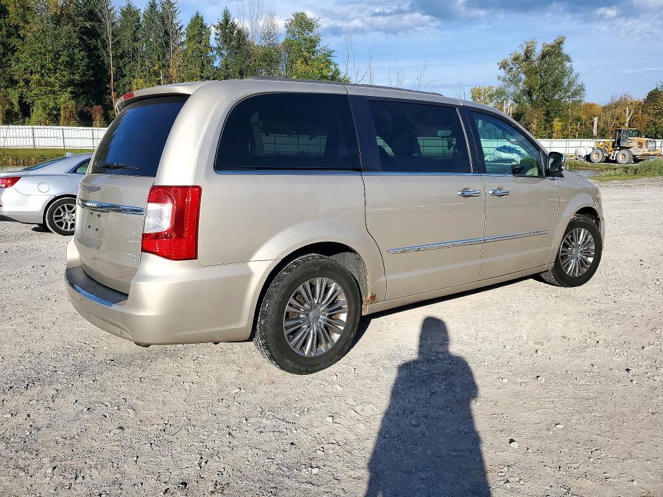 2014 Chrysler Town & Country მანქანა იყიდება აუქციონზე, vin: 2C4RC1CG2ER341278, აუქციონის ნომერი: 71912026