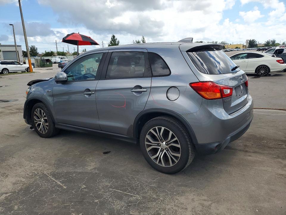 72635156 :رقم المزاد ، JA4AP3AU5HZ040997 vin ، 2017 Mitsubishi Outlander Sport مزاد بيع