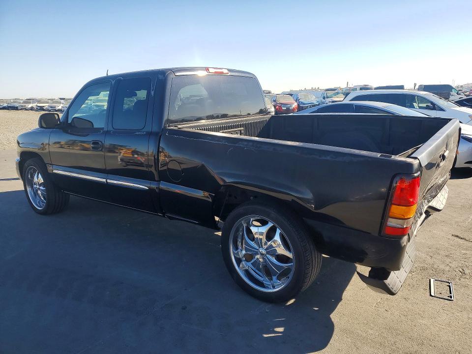 Продажа на аукционе авто 2005 Gmc New Sierra, vin: 2GTEC19N851297743, номер лота: 71314916