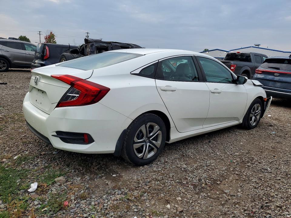 71352316 :رقم المزاد ، 2HGFC2F50HH538402 vin ، 2017 Honda Civic مزاد بيع