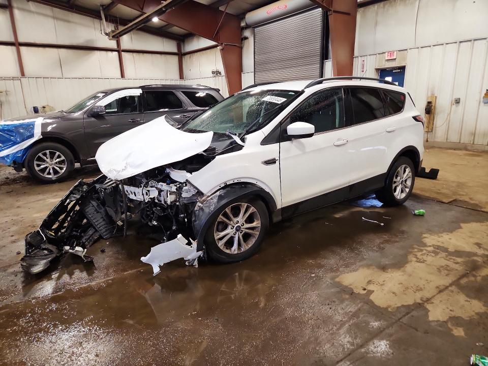 70650446 :رقم المزاد ، 1FMCU0GDXJUA96302 vin ، 2018 Ford Escape مزاد بيع