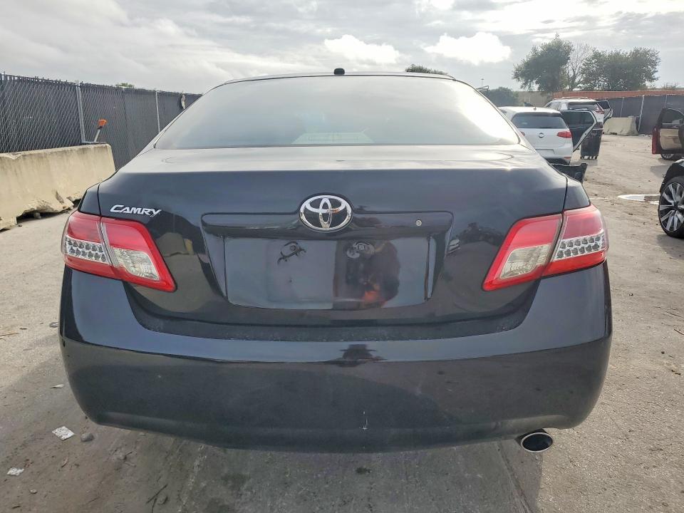 Aukcja sprzedaży 2011 Toyota Camry, vin: 4T1BF3EK3BU677599, numer aukcji: 71072896
