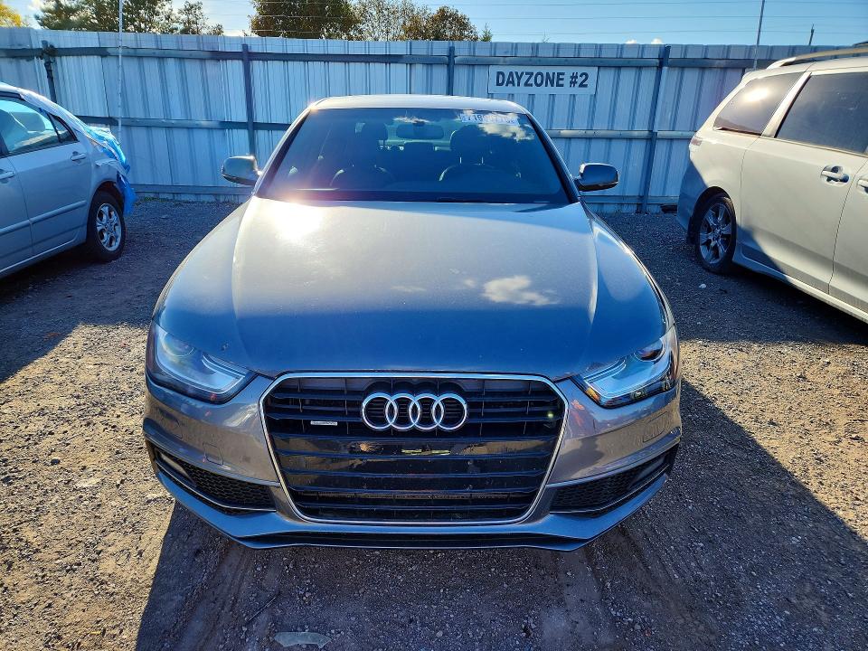 Продажа на аукционе авто 2015 Audi A4, vin: WAUBFCFL9FN028270, номер лота: 71990776