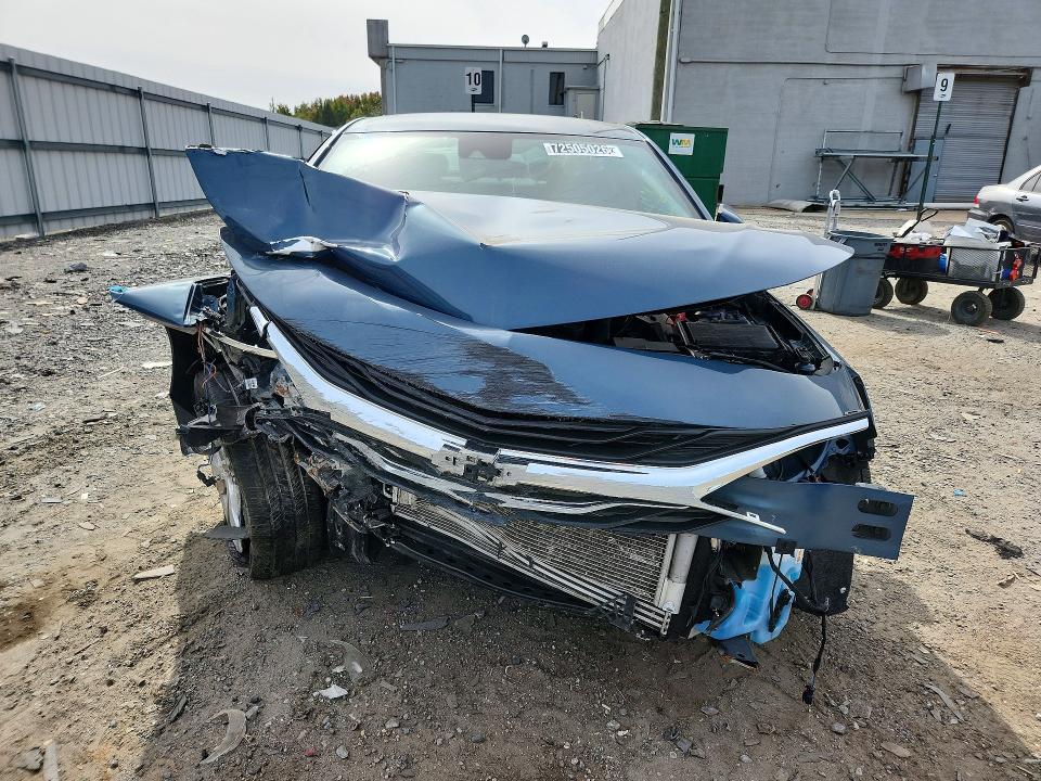 Продажа на аукционе авто 2025 Chevrolet Malibu, vin: 1G1ZD5ST6SF151241, номер лота: 72505026
