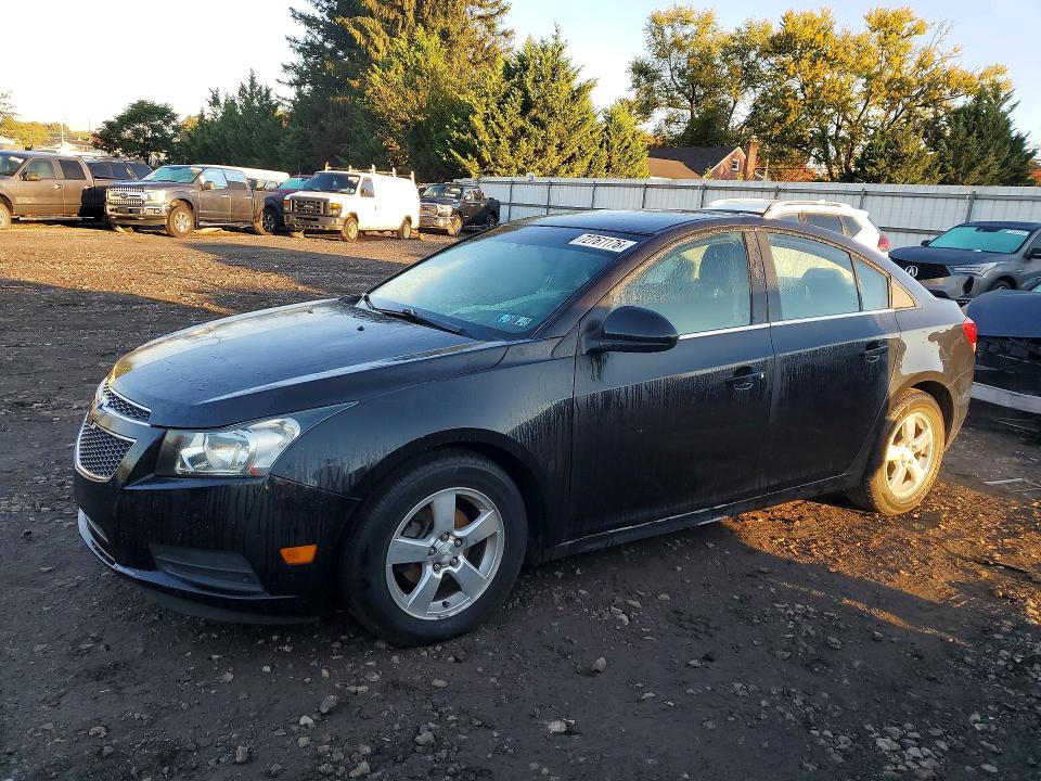 72761176 :رقم المزاد ، 1G1PC5SB8E7356771 vin ، 2014 Chevrolet Cruze مزاد بيع