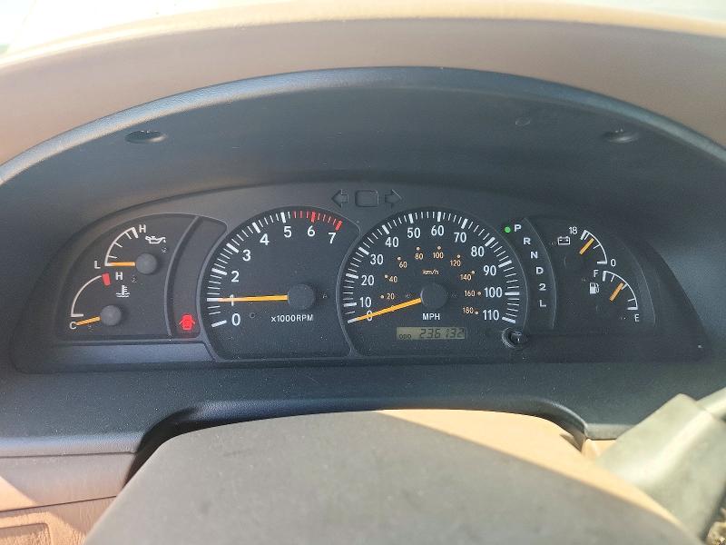 2001 Toyota Tundra მანქანა იყიდება აუქციონზე, vin: 5TBBT48181S127302, აუქციონის ნომერი: 72040886