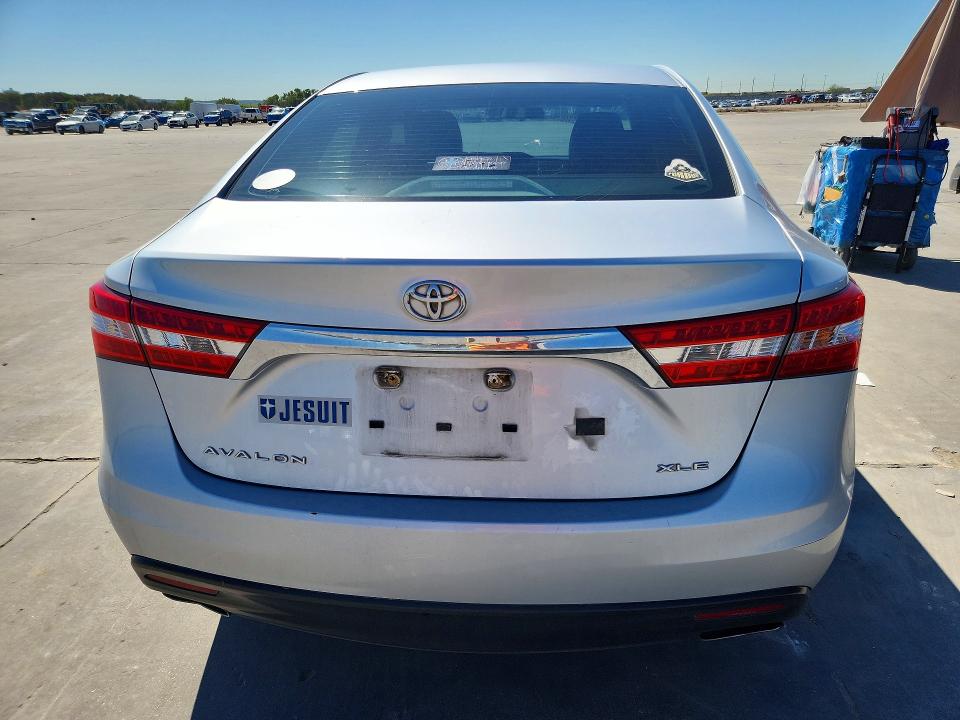 72341176 :رقم المزاد ، 4T1BK1EB7DU045059 vin ، 2013 Toyota Avalon مزاد بيع