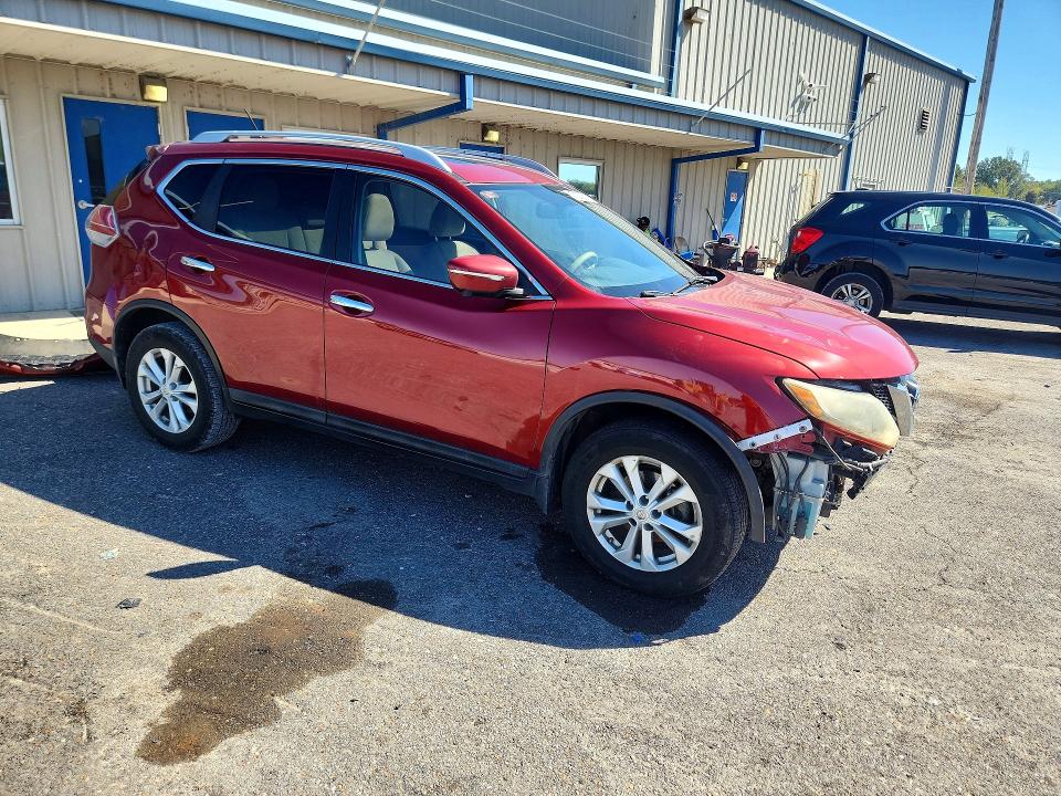 2015 Nissan Rogue მანქანა იყიდება აუქციონზე, vin: 5N1AT2MV3FC756373, აუქციონის ნომერი: 71202176