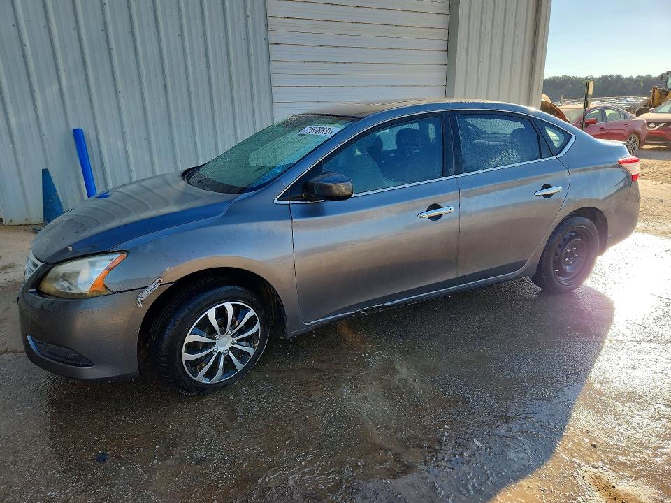 2015 Nissan Sentra მანქანა იყიდება აუქციონზე, vin: 3N1AB7AP4FY285452, აუქციონის ნომერი: 71678326