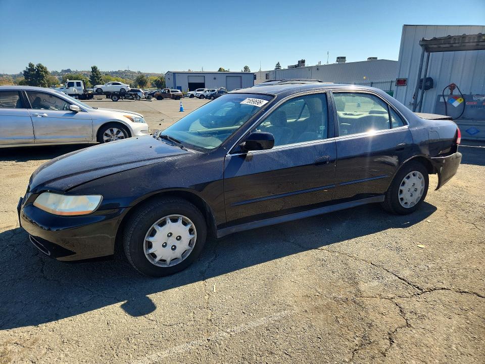 71859696 :رقم المزاد ، JHMCG66541C014674 vin ، 2001 Honda Accord مزاد بيع
