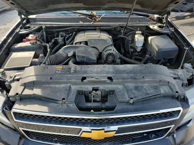 71365186 :رقم المزاد ، 1GNSKBE05DR340423 vin ، 2013 Chevrolet Tahoe مزاد بيع