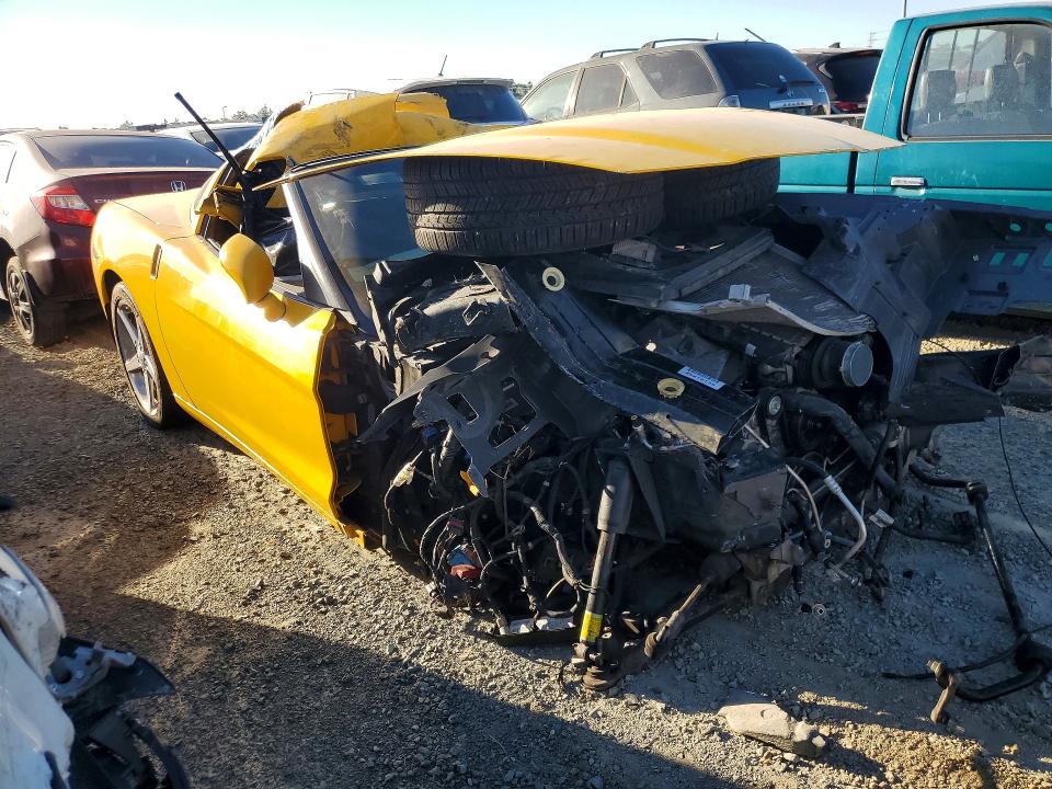 71234856 :رقم المزاد ، 1G1YY24UX55113011 vin ، 2005 Chevrolet Corvette مزاد بيع