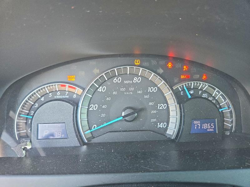 72000016 :رقم المزاد ، 4T1BF1FK0EU773035 vin ، 2014 Toyota Camry مزاد بيع