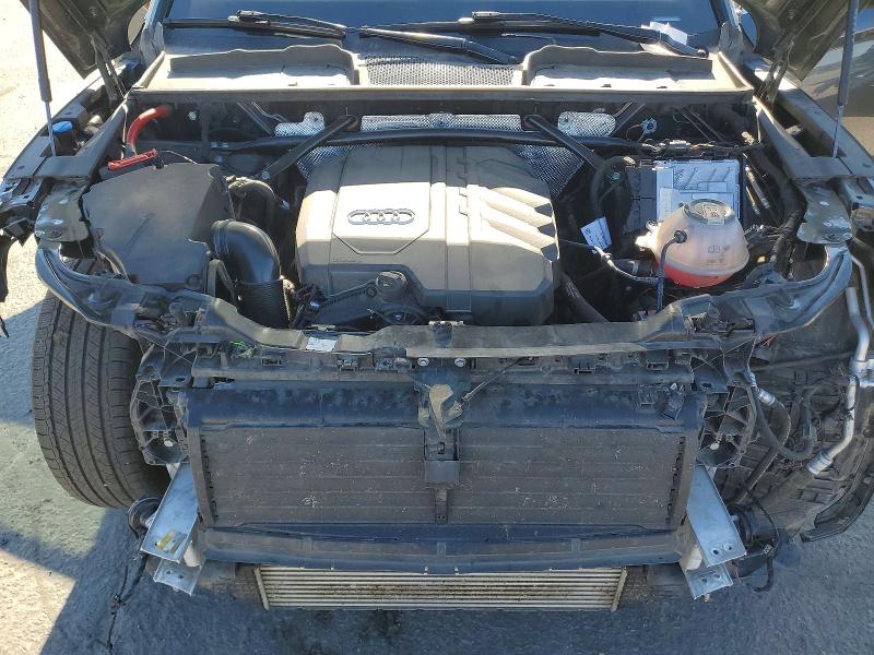 70640016 :رقم المزاد ، WA1GAAFY9P2075402 vin ، 2023 Audi Q5 مزاد بيع