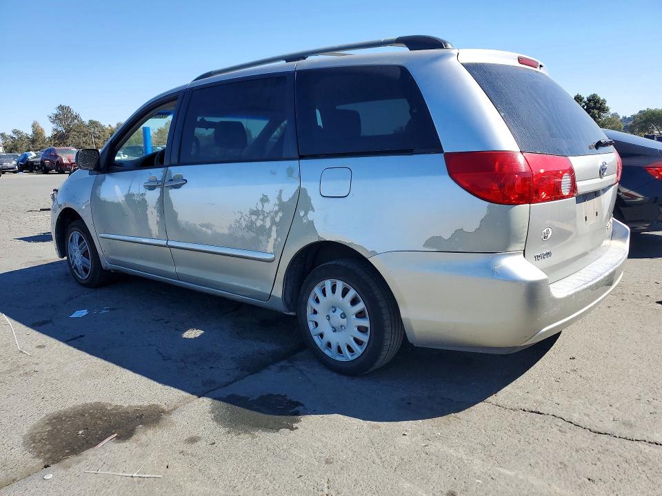 2006 Toyota Sienna მანქანა იყიდება აუქციონზე, vin: 5TDZA23C26S450874, აუქციონის ნომერი: 72204276