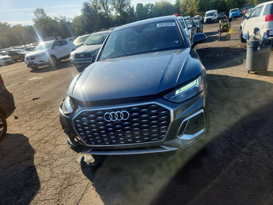 69518316 :رقم المزاد ، WA15AAFY7N2121006 vin ، 2022 Audi Q5 مزاد بيع