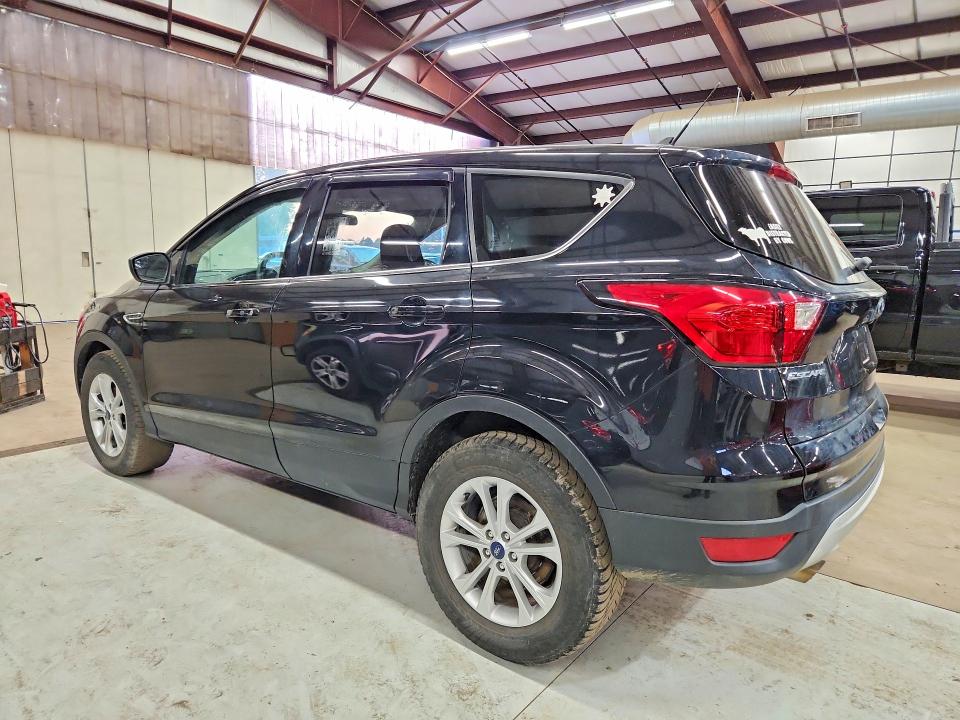 Продажа на аукционе авто 2019 Ford Escape, vin: 1FMCU9GD6KUB41760, номер лота: 71635106